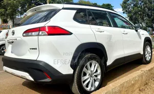 Toyota Corolla 2022 White