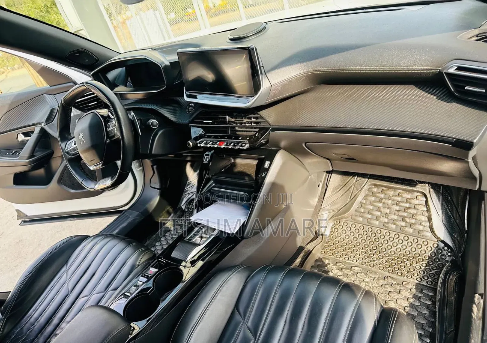 Peugeot 2008 2022 White