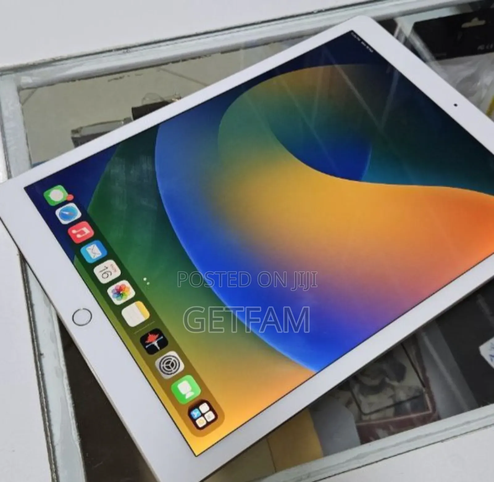 New Apple iPad Pro 4 GB Silver