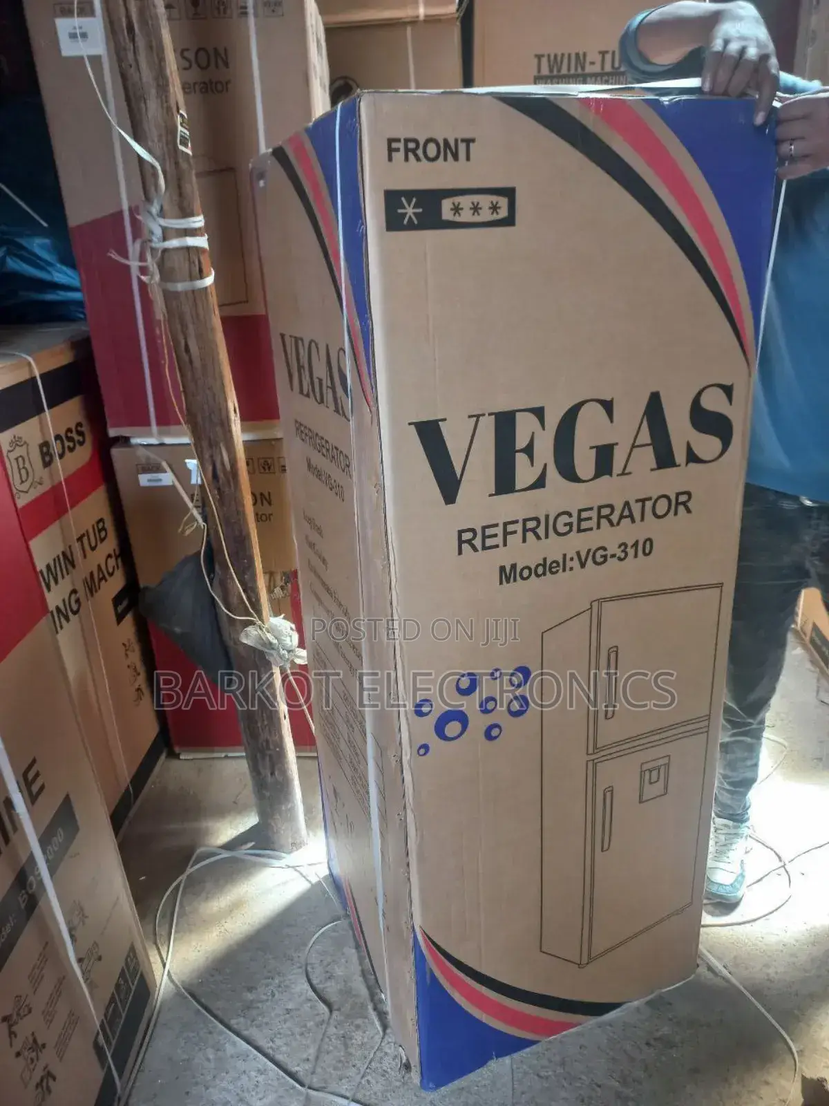 Vegas Refrigerator Model Vegas 310l Brand New