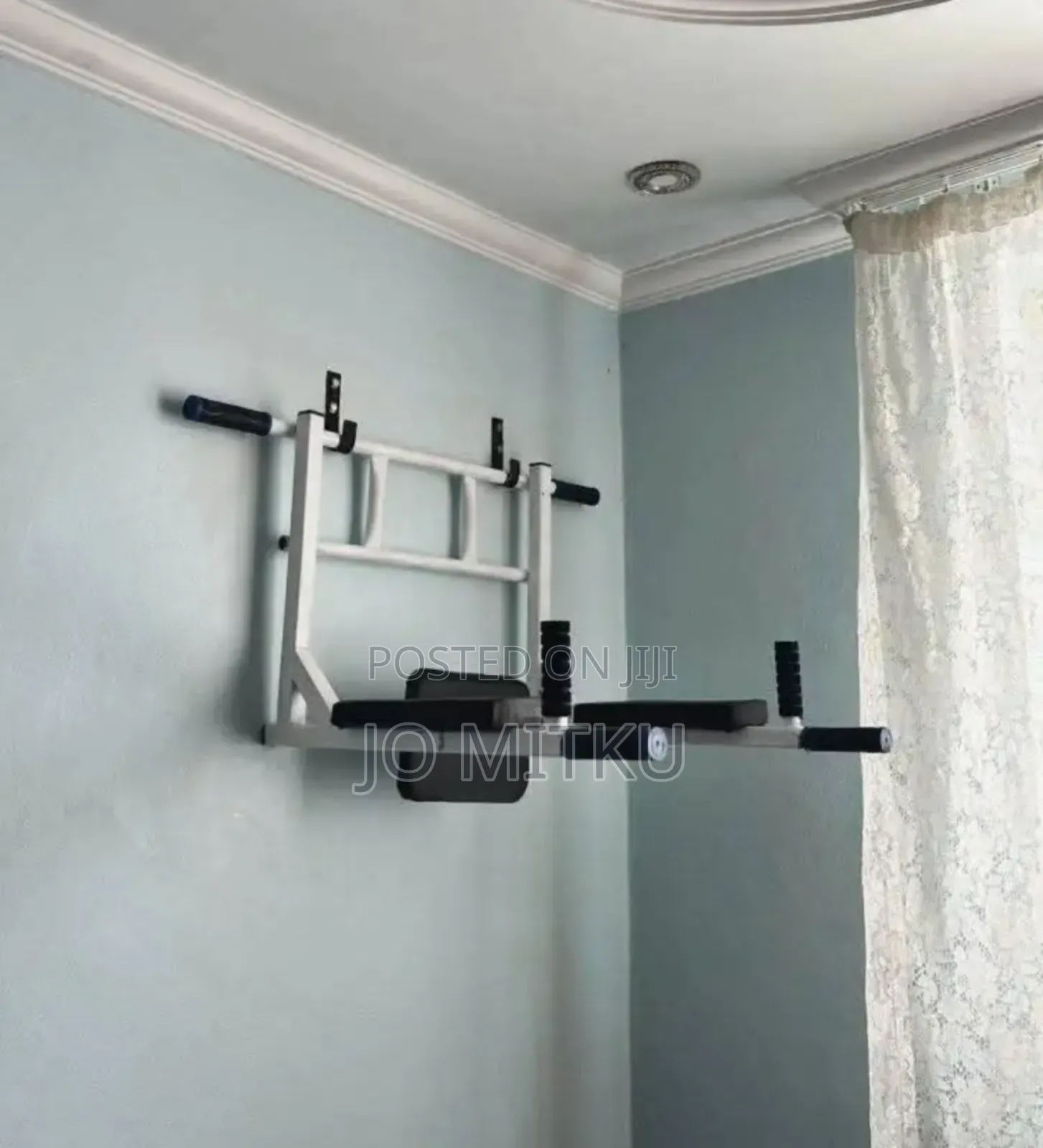 Pull Up ,Dip ,Abs And Punching Bag Attachment