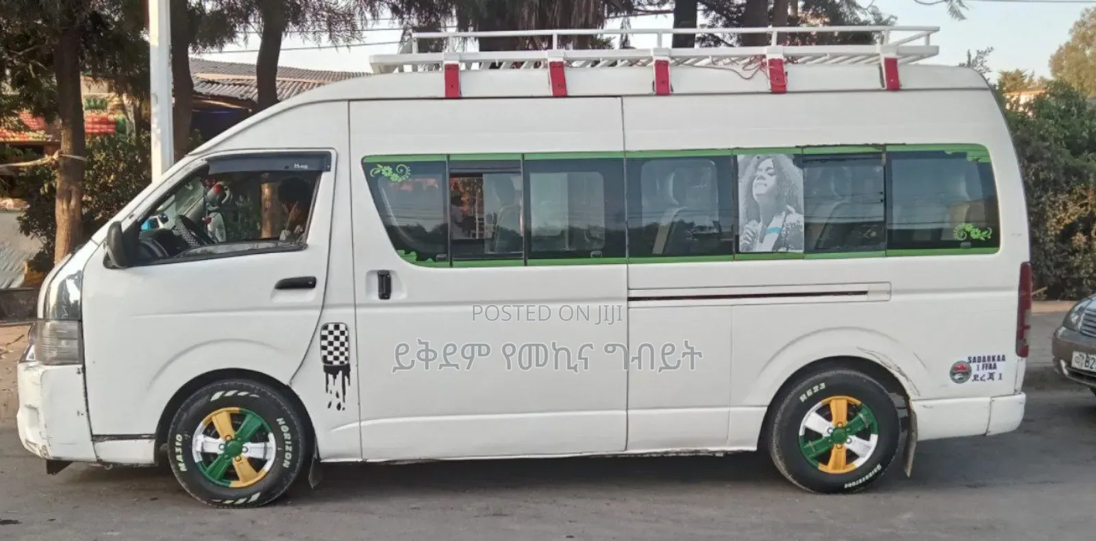 Toyota HiAce 2008 White