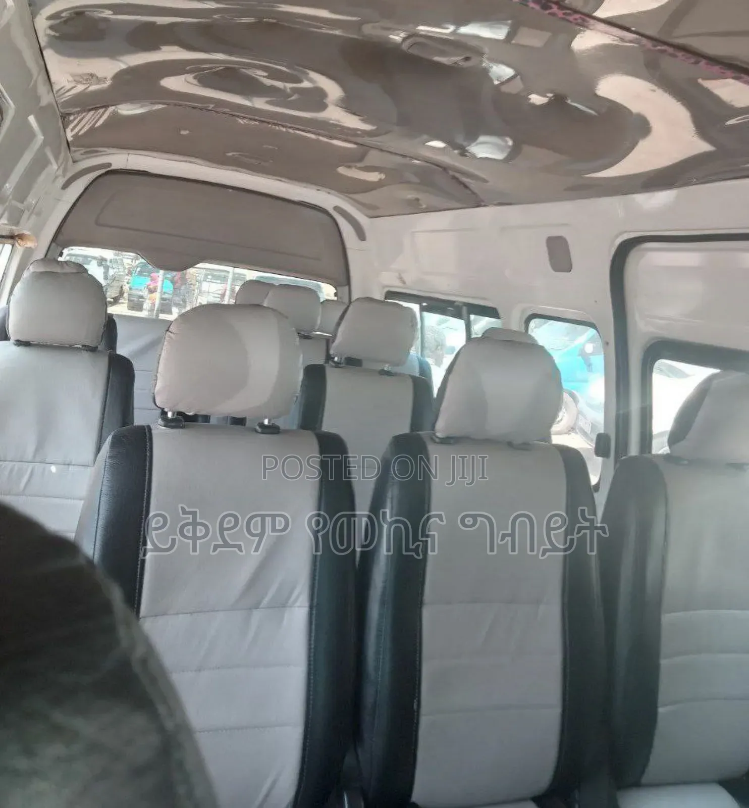 Toyota HiAce 2008 White