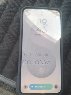 New Samsung Galaxy S25 128 GB Silver