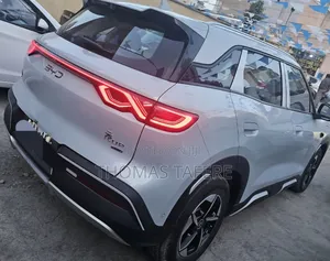 BYD Yuan Up 2025 Whtie