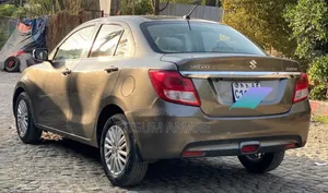 Suzuki Dzire 2022 Gray