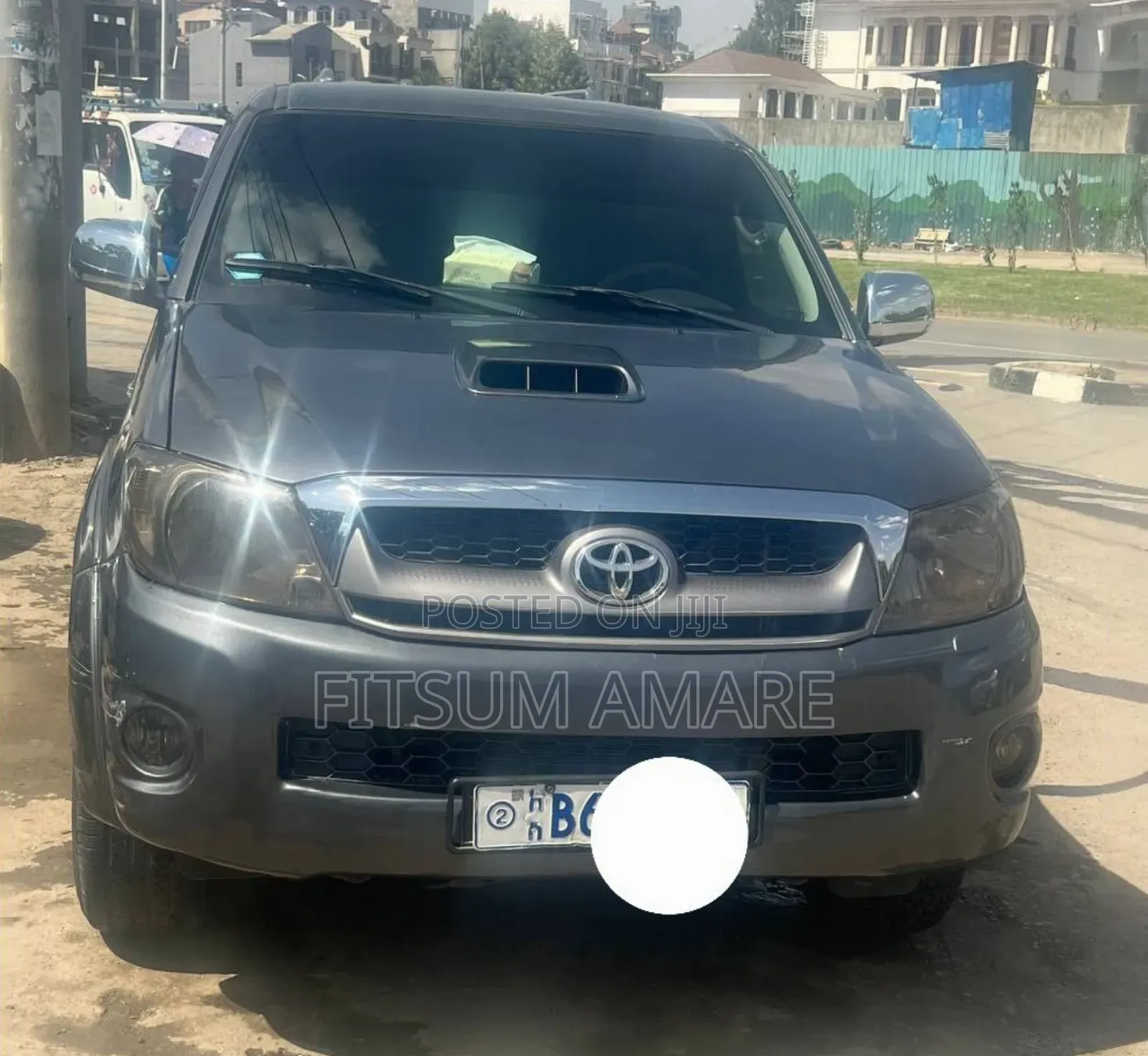 Toyota Hilux 2009 Gray