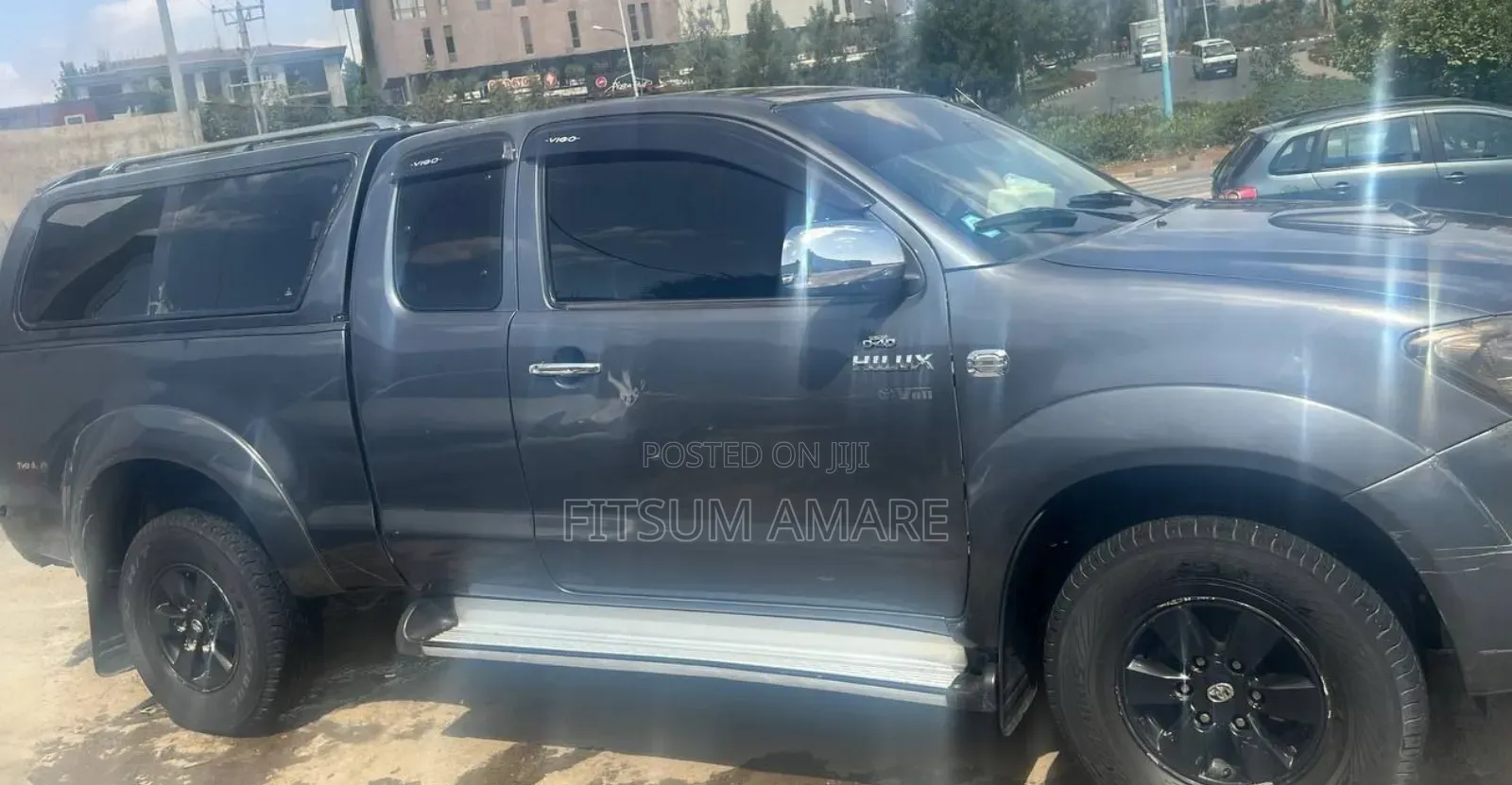 Toyota Hilux 2009 Gray