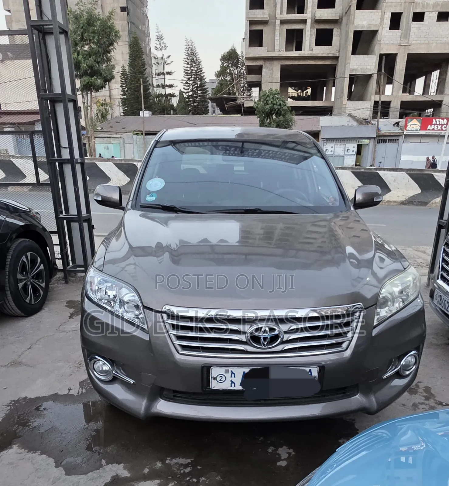 Toyota RAV4 2011 Gray