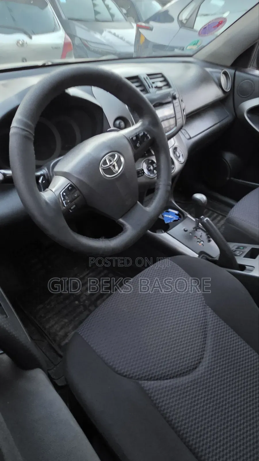 Toyota RAV4 2011 Gray