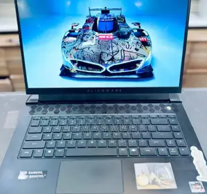 New Laptop Alienware M15 R3 24GB AMD Ryzen 9 SSD 1T
