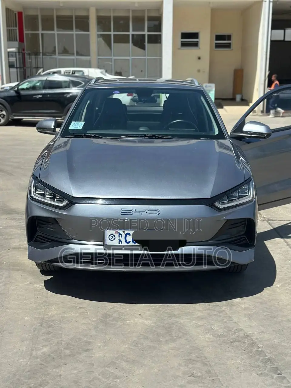 BYD E2 43 kWh 94 hp FWD 2024 Gray