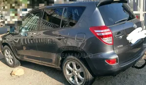 Toyota RAV4 2011 Gray