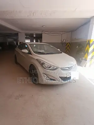 Hyundai Elantra 2015 White