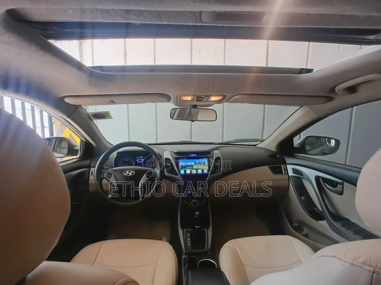 Hyundai Elantra 2015 White