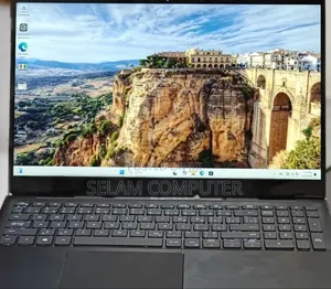 New Laptop Dell Inspiron 15 16GB Intel Core I7 SSD 512GB