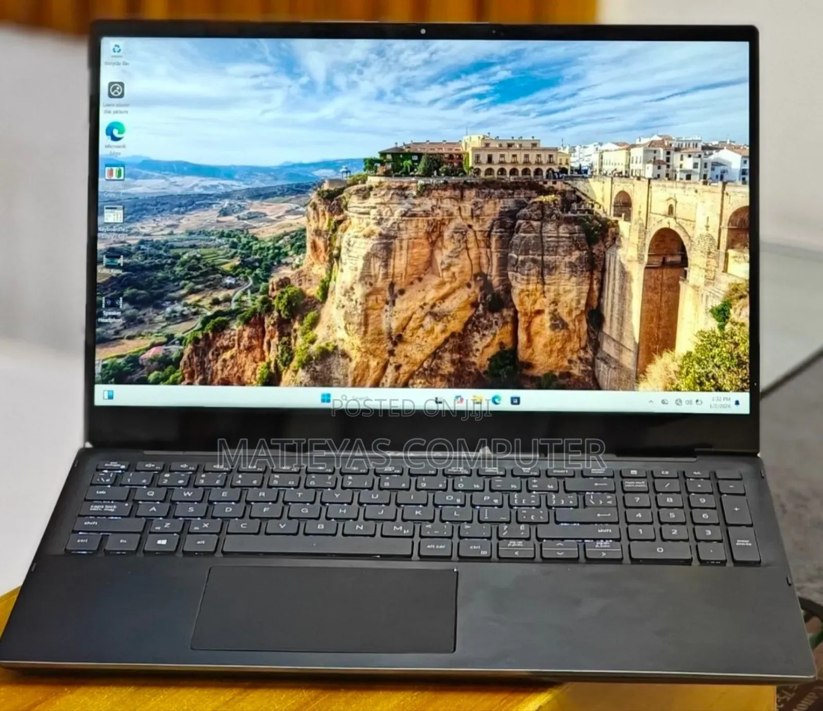 New Laptop Dell Inspiron 15 16GB Intel Core I7 SSD 512GB