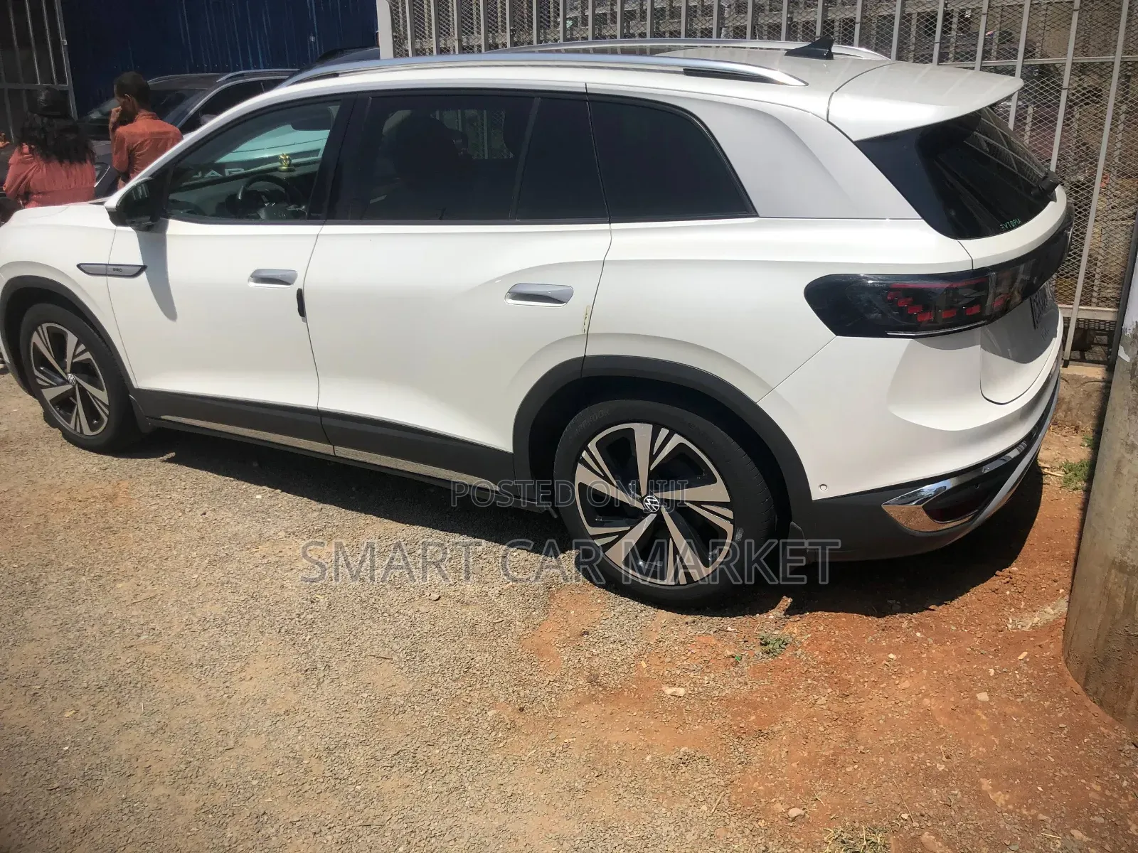 Volkswagen ID.6 2023 White