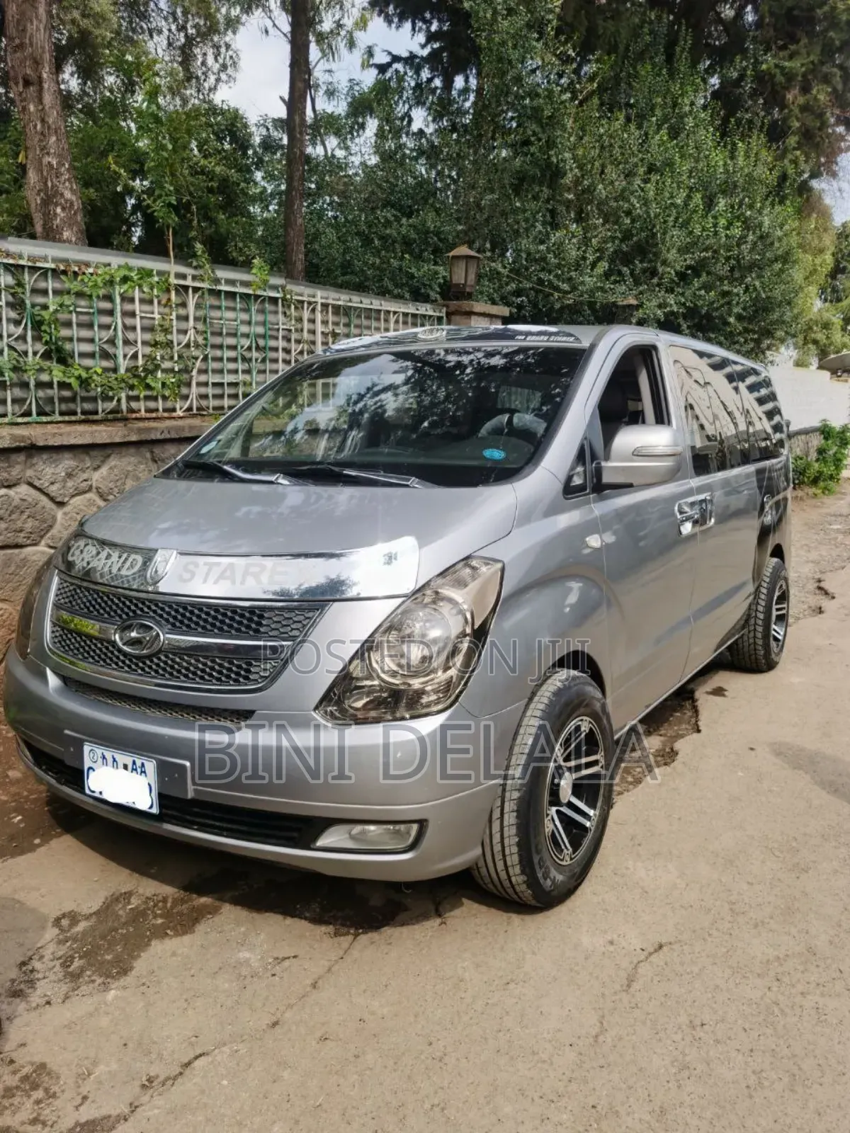 Hyundai Starex 2015 Silver
