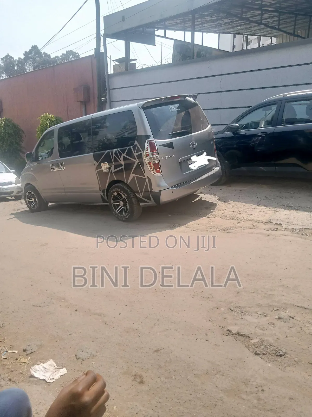 Hyundai Starex 2015 Silver