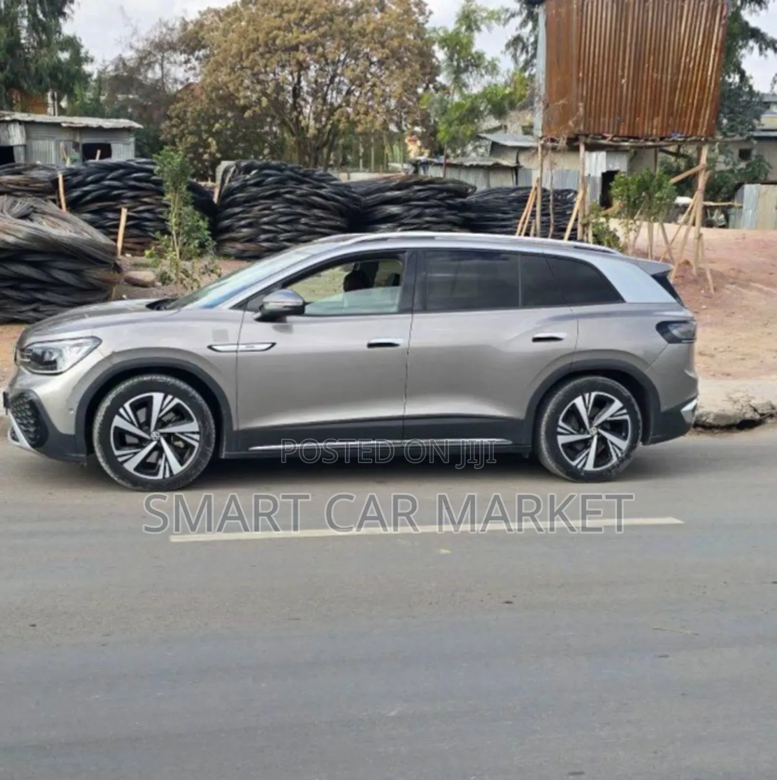 Volkswagen ID.6 2022 Purple