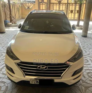 Hyundai Tucson 2019 White