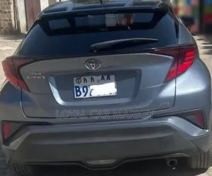 Toyota C-HR 2021 Gray