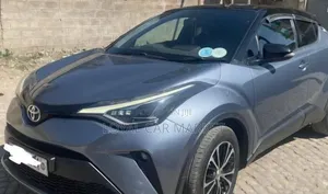Toyota C-HR 2021 Gray