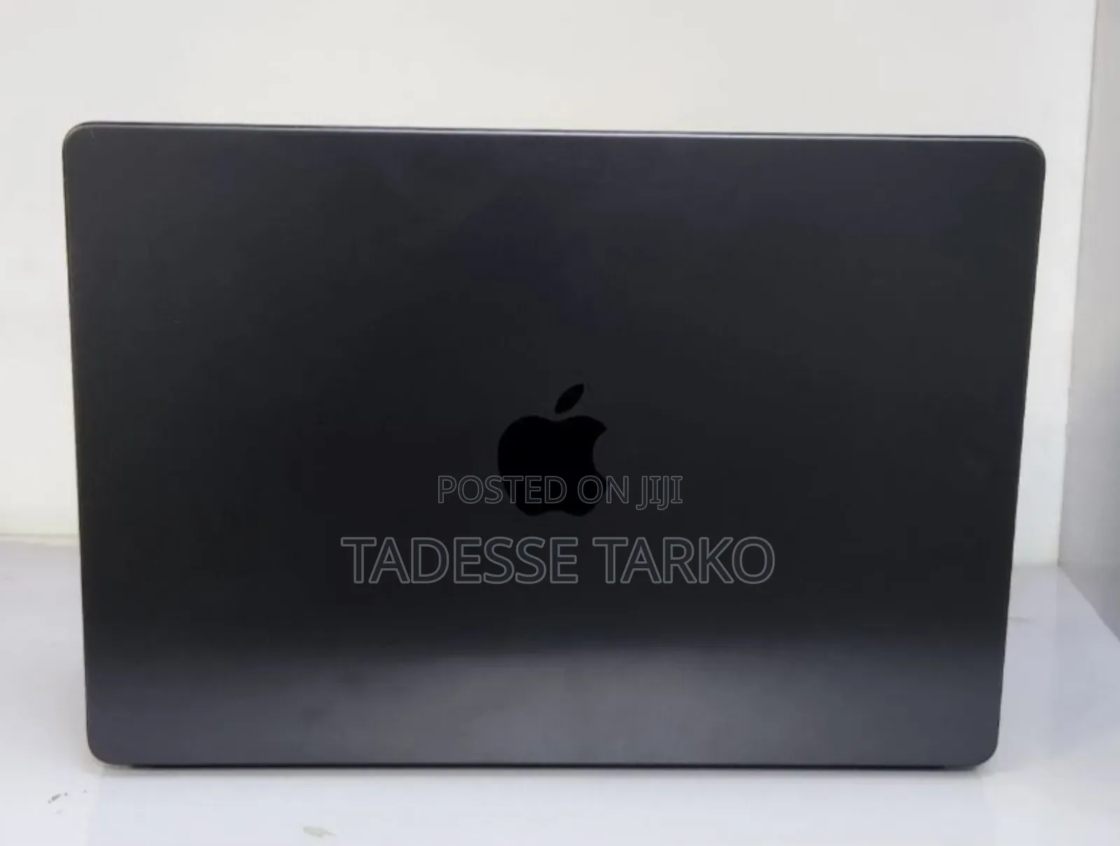 New Apple MacBook Pro 2024 M4 14-Inch 16GB Apple M4 Pro SSD 512GB