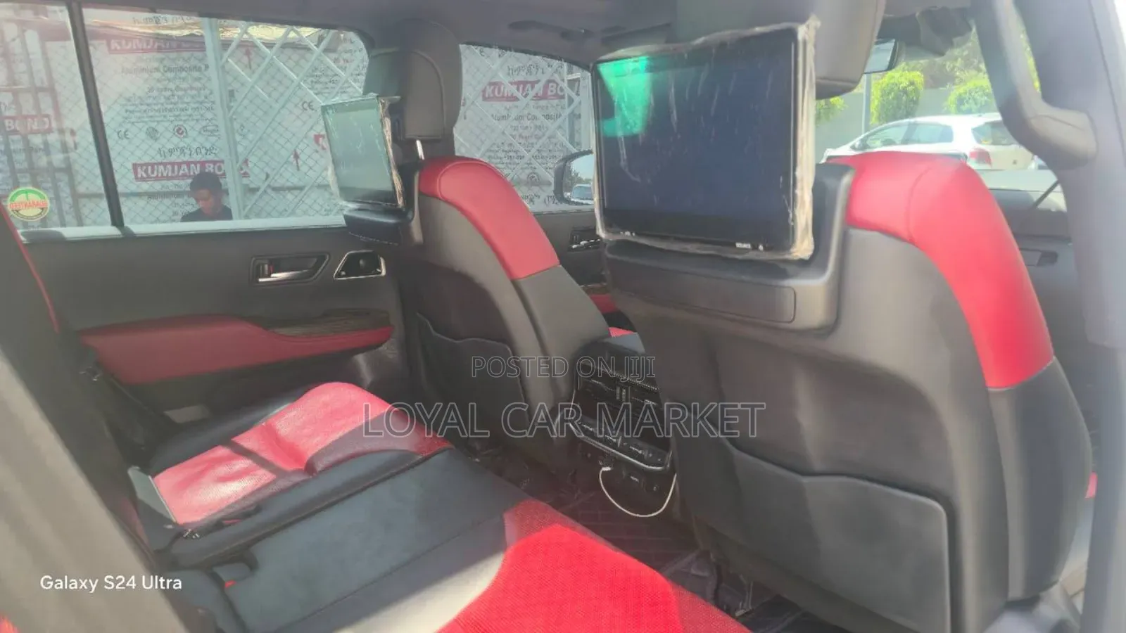 Toyota Land Cruiser 2023 White