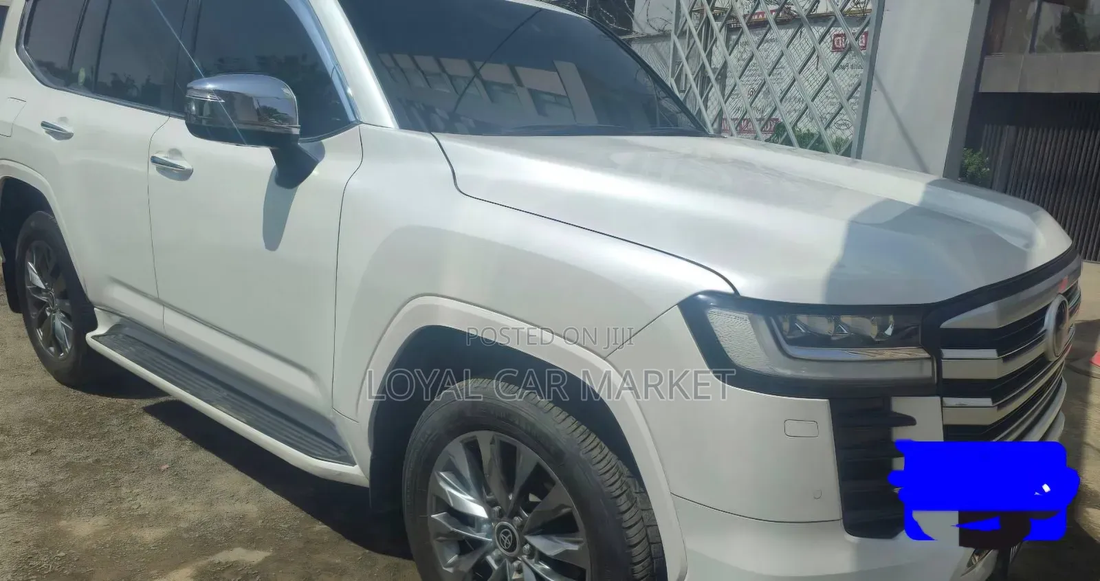 Toyota Land Cruiser 2023 White