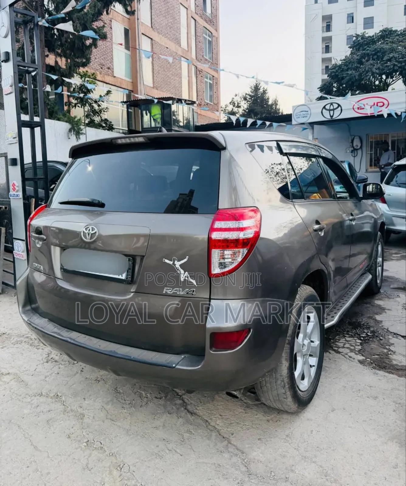 Toyota RAV4 2011 Gray
