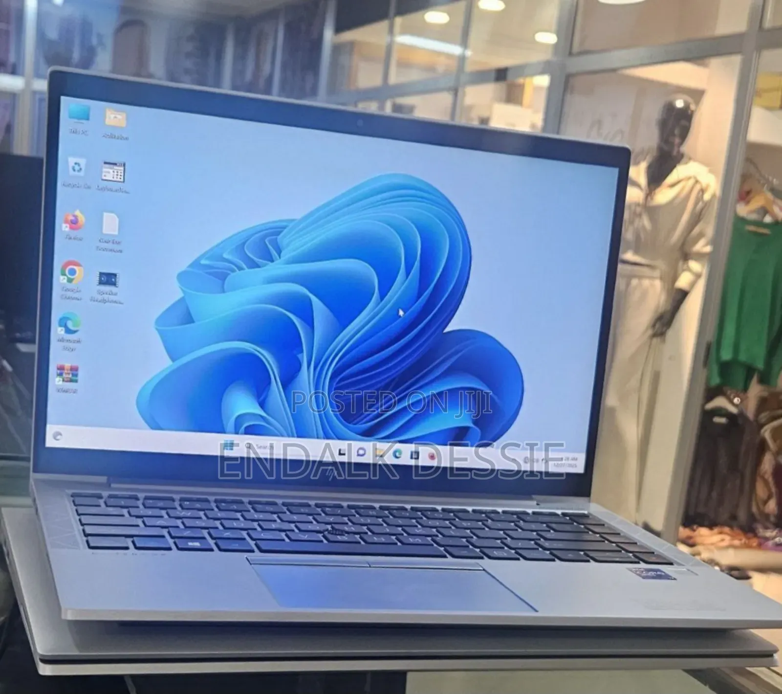 New Laptop HP EliteBook 840 G8 16GB Intel Core I7 SSD 512GB