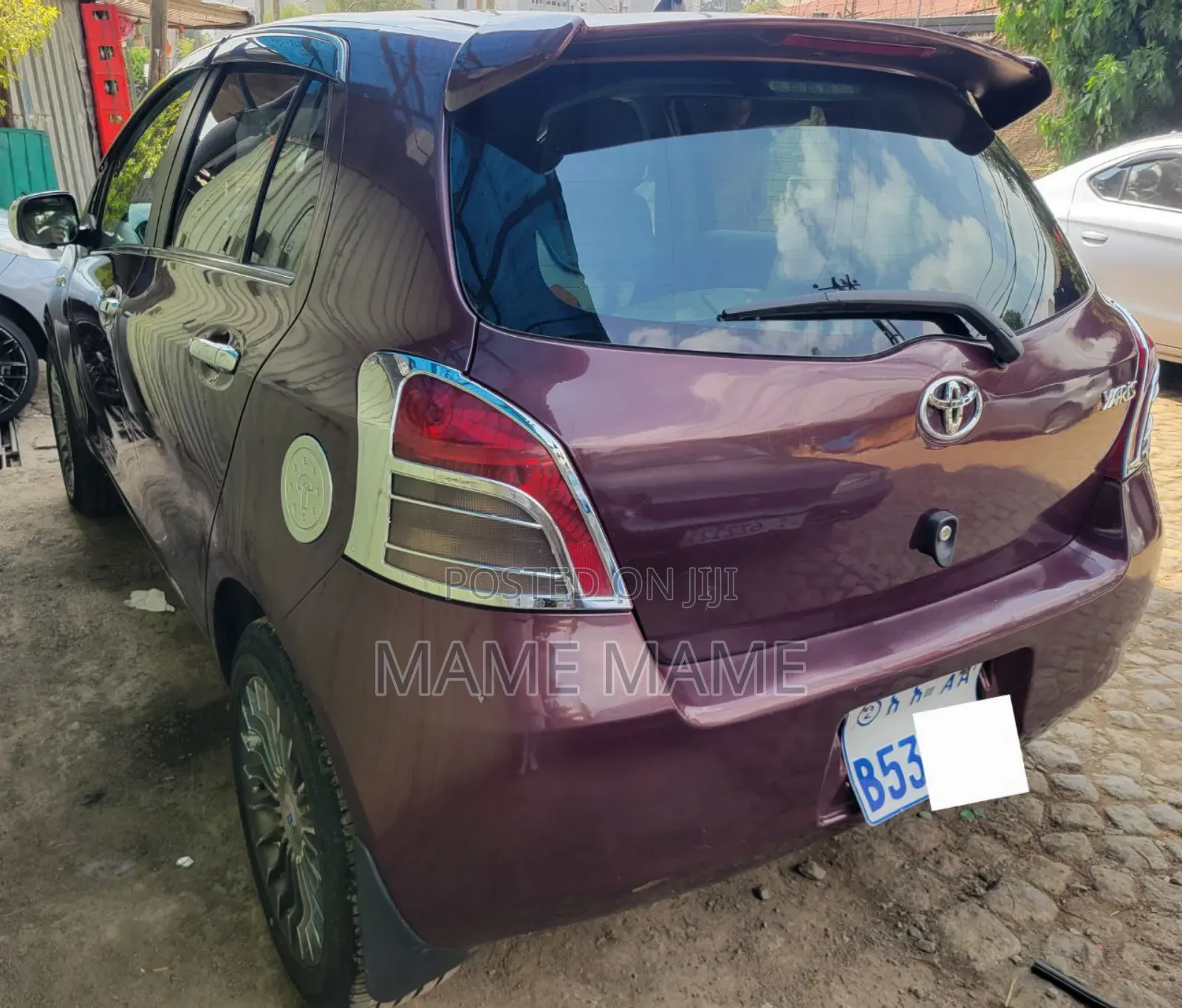 Toyota Yaris 2010 Red