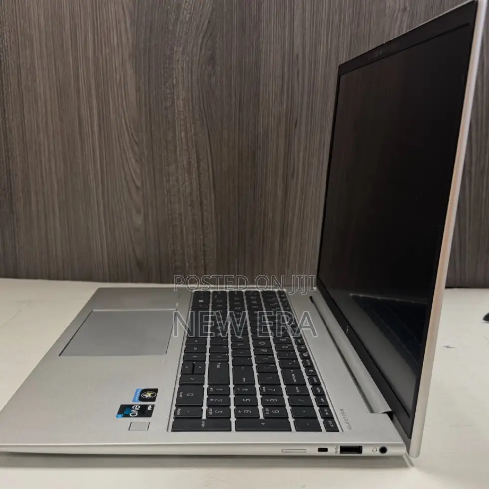 New Laptop HP EliteBook 840 16GB Intel Core I7 SSD 512GB