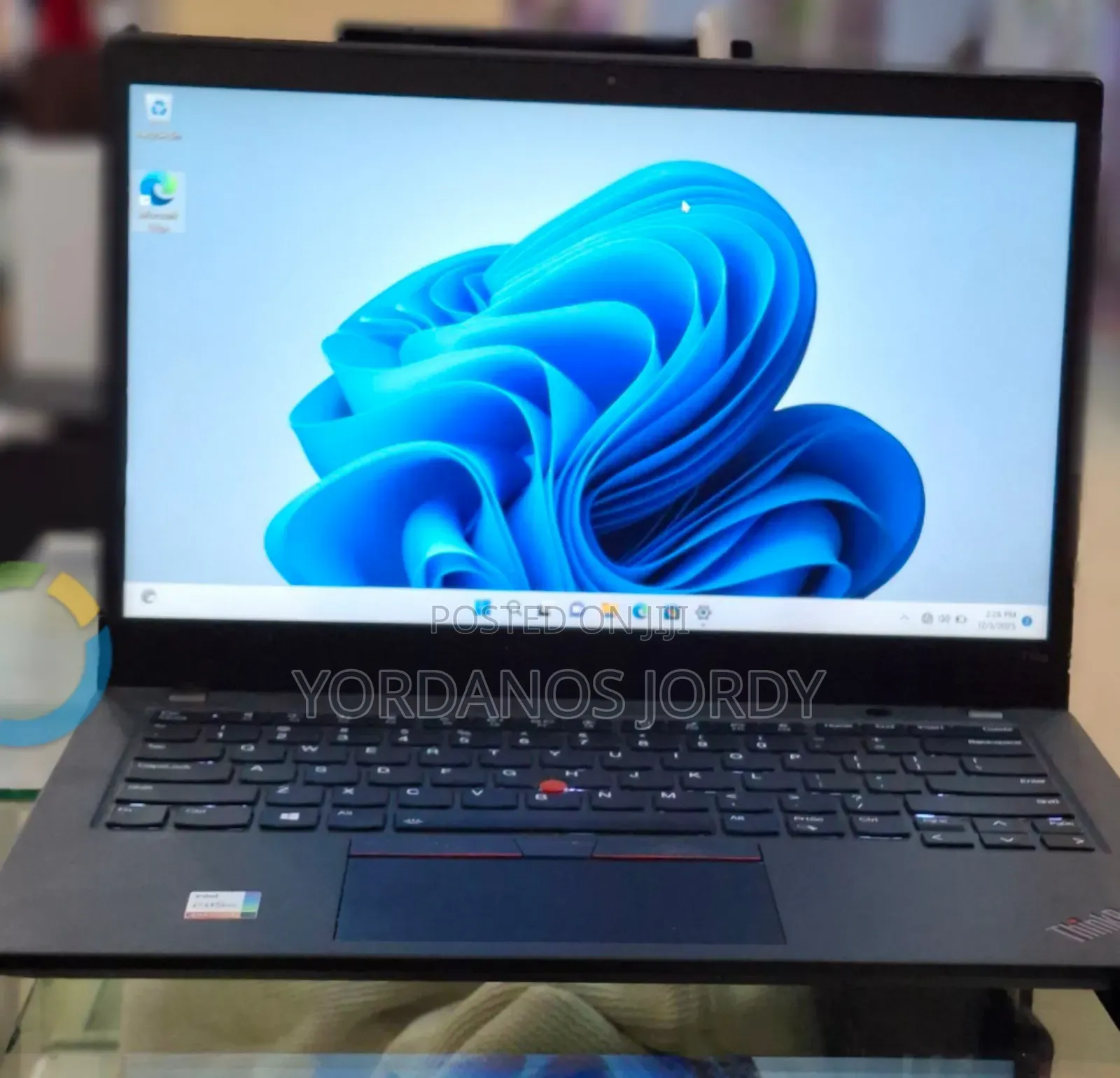 New Laptop Lenovo ThinkPad T14 32GB Intel Core I7 SSD 512GB