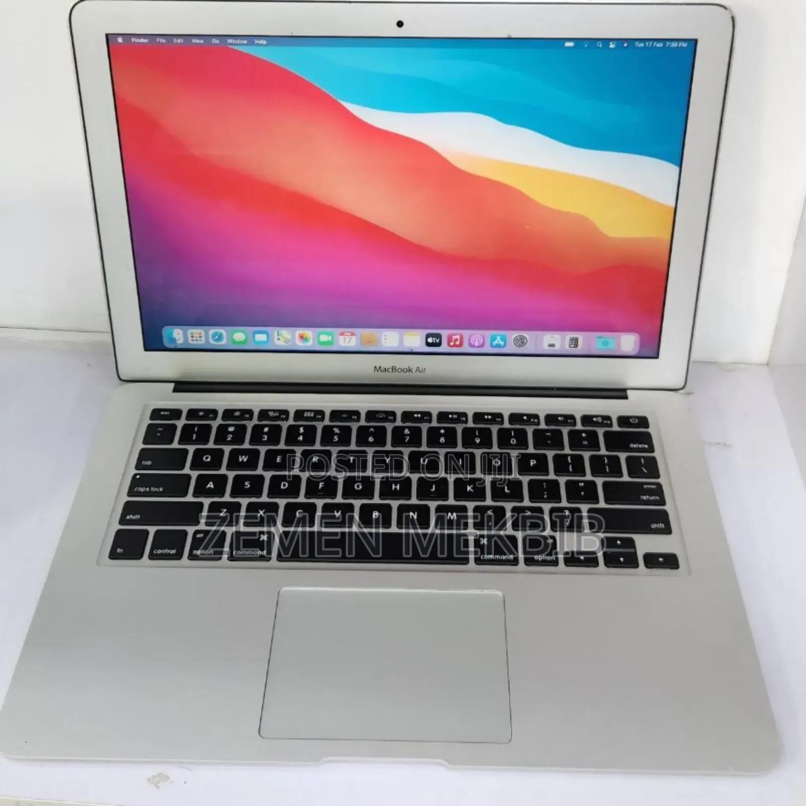 New Laptop Apple MacBook Air 2017 8GB Intel Core I5 SSD 256GB