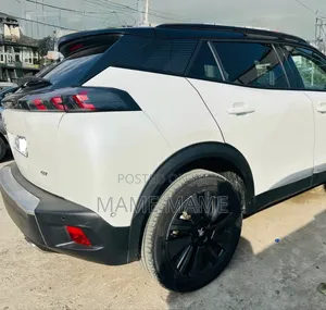 Peugeot 2008 2022 White