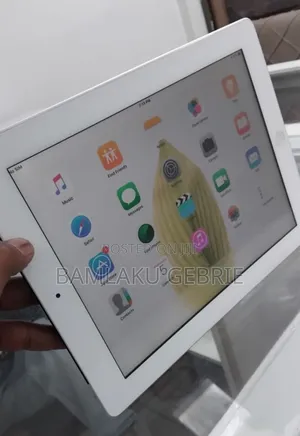 New Apple iPad 3 Wi-Fi + Cellular 32 GB Silver