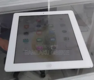 New Apple iPad 3 Wi-Fi + Cellular 32 GB Silver