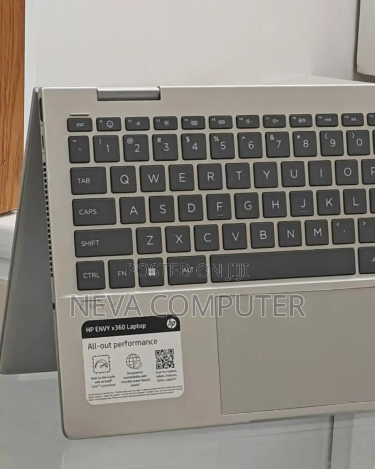 New Laptop HP Envy X360 8GB Intel Core 5 SSD 512GB