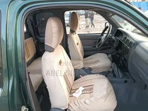 Toyota Hilux 2700i Raider 2004 Blue