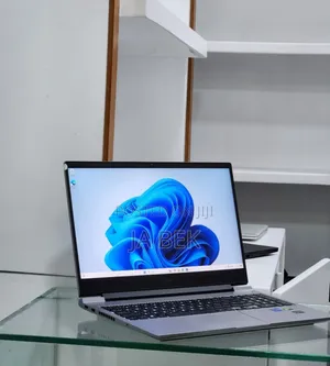 New Laptop HP Omen 16 16GB Intel Core I7 SSD 1T