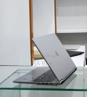 New Laptop HP Omen 16 16GB Intel Core I7 SSD 1T