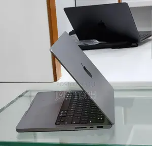 New Laptop Apple MacBook Pro M1 32GB Apple M1 Pro SSD 512GB