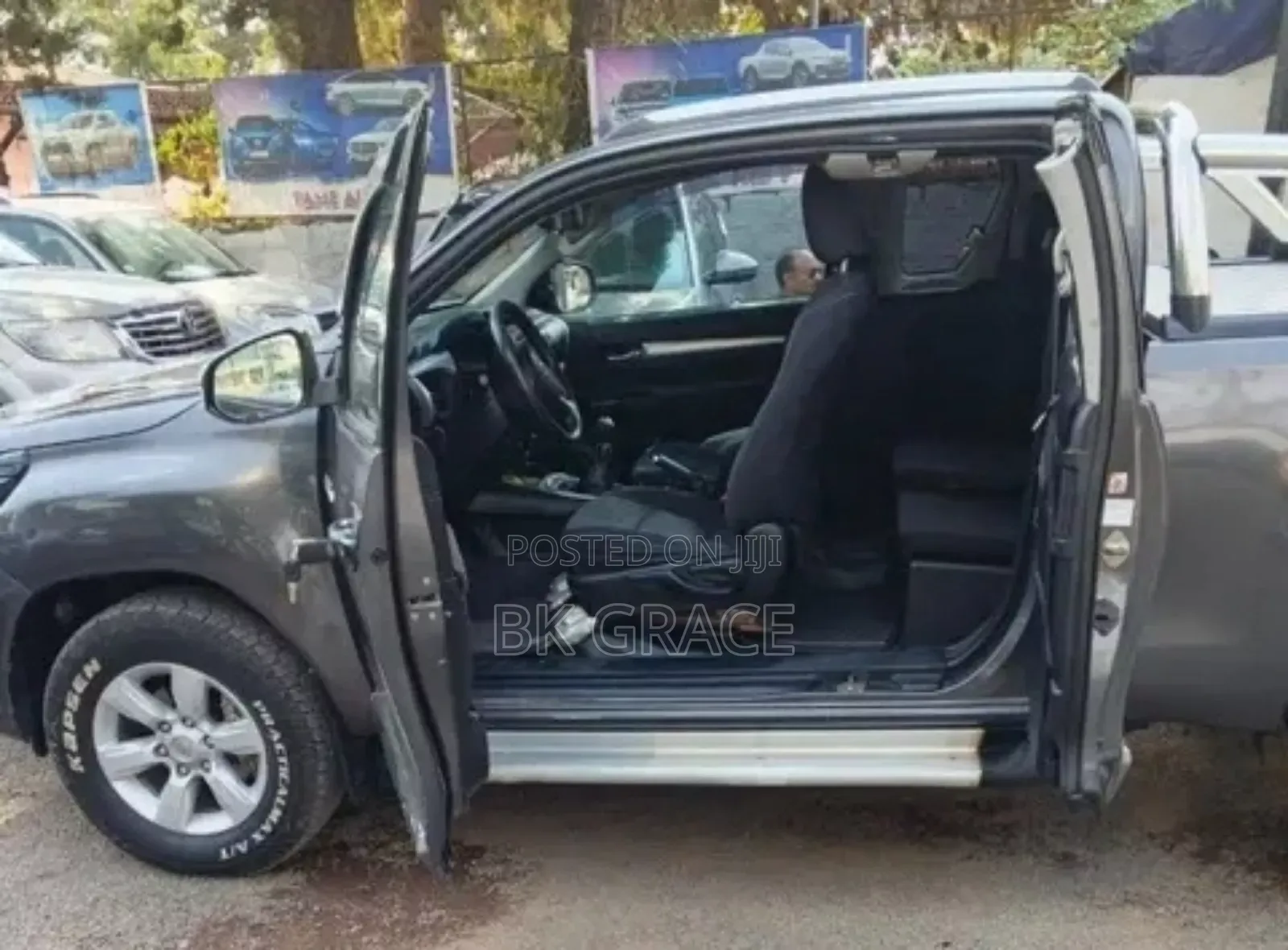 Toyota Hilux Revo Smart Cab Deisel 2.8 AWD 2017 Blue