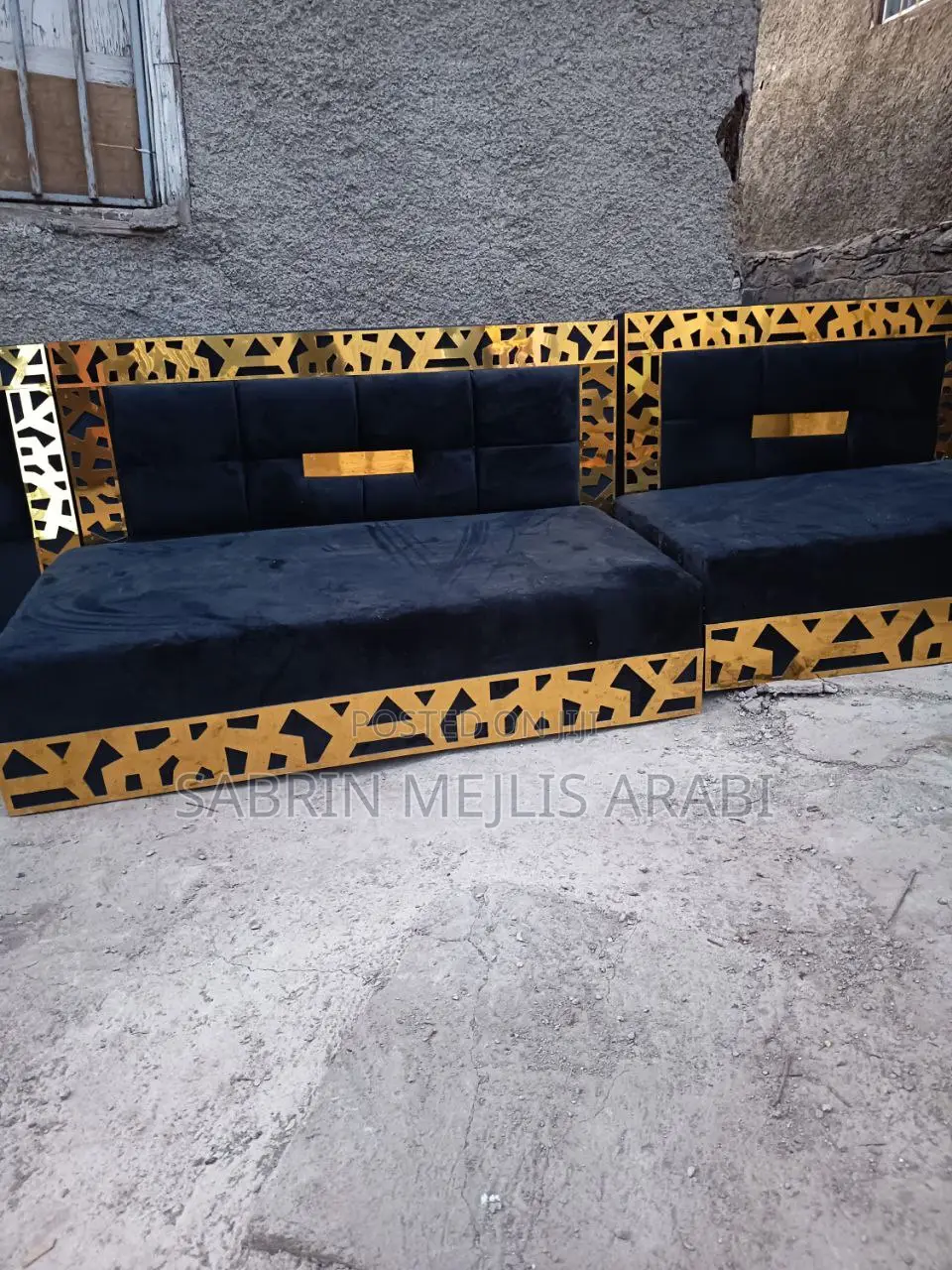 Sabrin Mejlis Yeteleyayu Aynet Arabian Mejlis