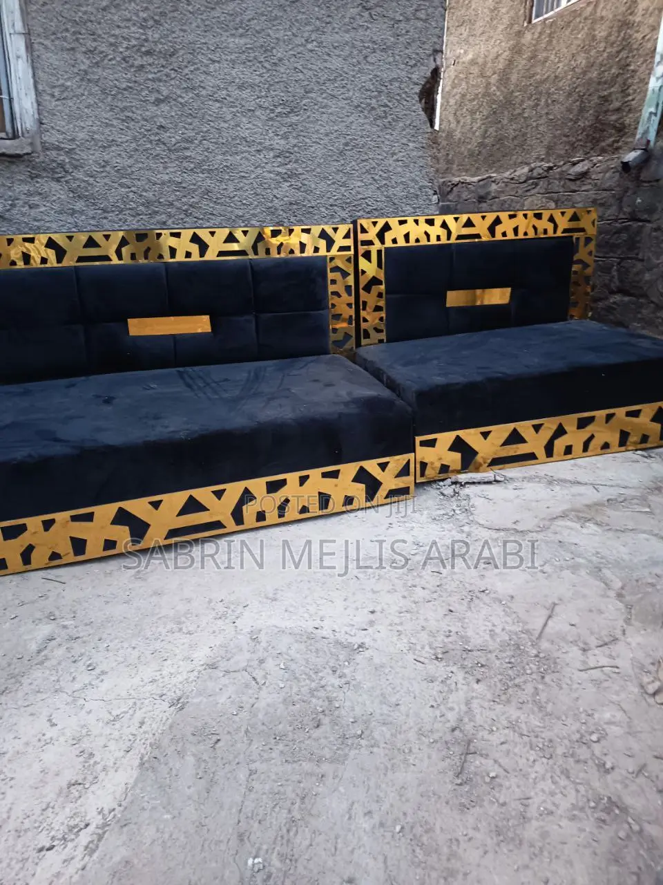 Sabrin Mejlis Yeteleyayu Aynet Arabian Mejlis