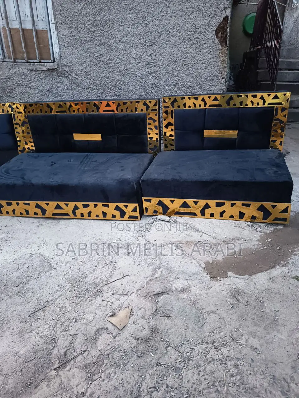 Sabrin Mejlis Yeteleyayu Aynet Arabian Mejlis