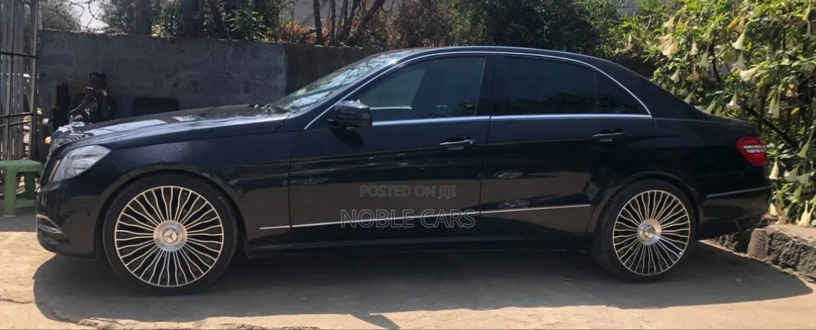 Mercedes-Benz E200 2012 Matt Black